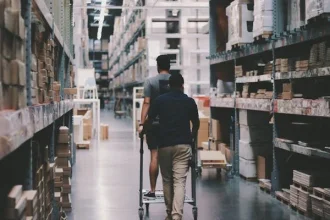 Safety Boots Benefits Retail Businesses